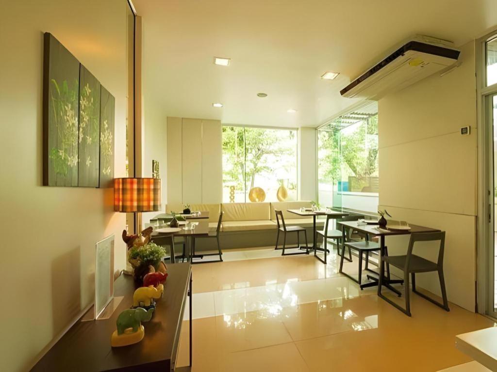 สินสิริ ลาดพร้าว 130  Hotel กรุงเทพมหานคร ภายนอก รูปภาพ